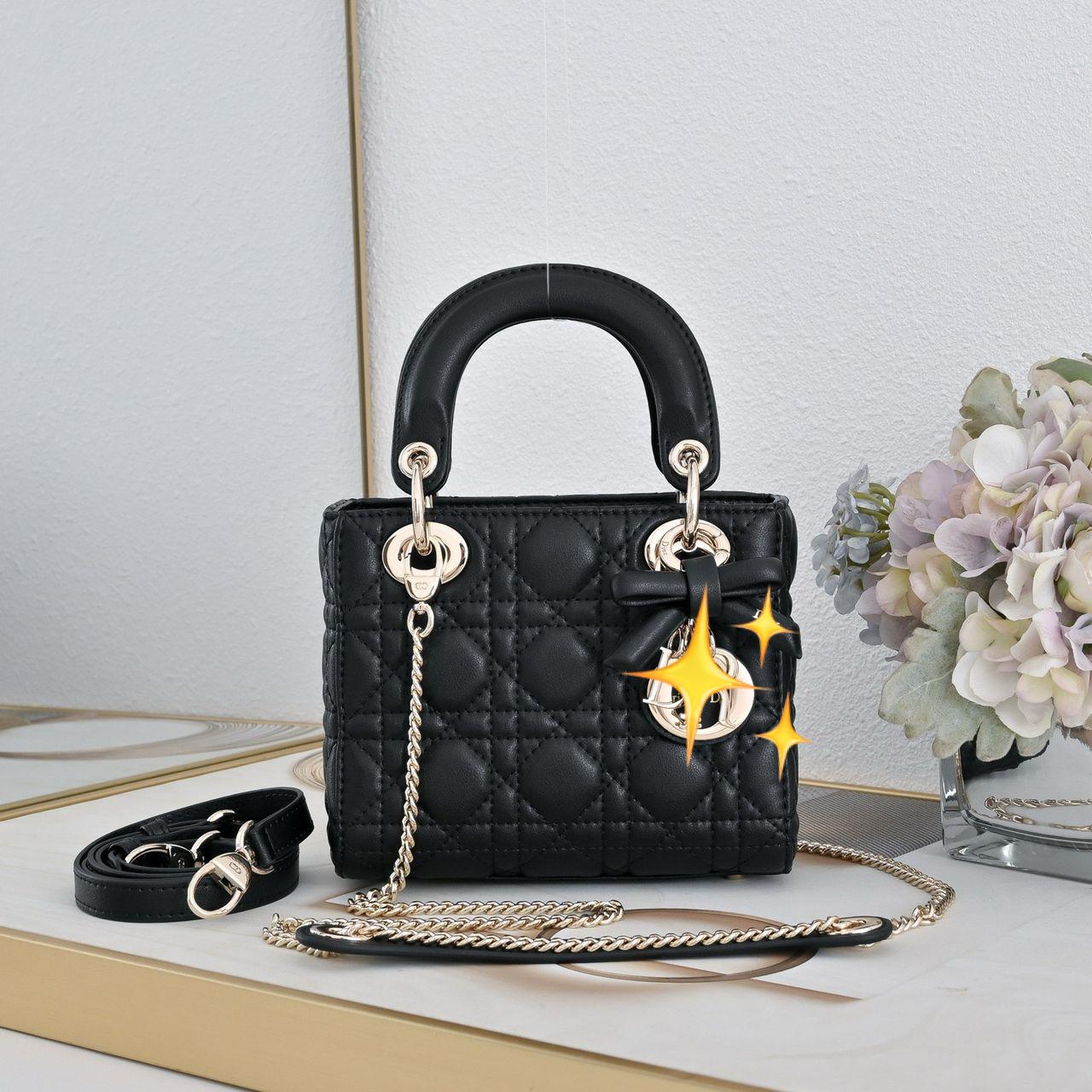 Premium Mirror Quality Quilted Leather Lady Bags with Gold Hardware