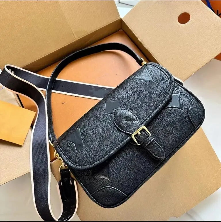 Premium Mirror Quality Diane Shoulder Bags